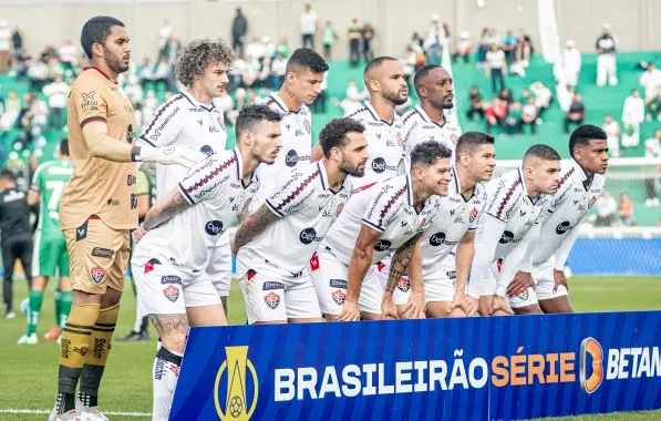 Vitória terminará rodada fora do G-4 da Série B pela primeira vez em 2023