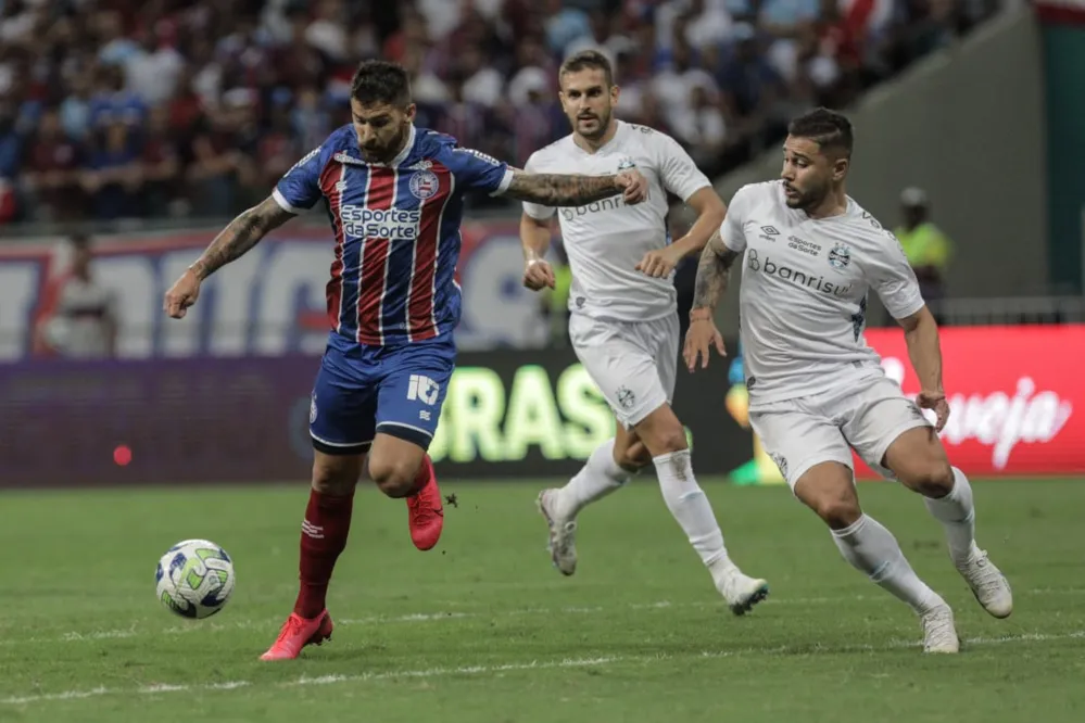 Bahia cede empate ao Grêmio nos acréscimos e deixa vantagem escapar