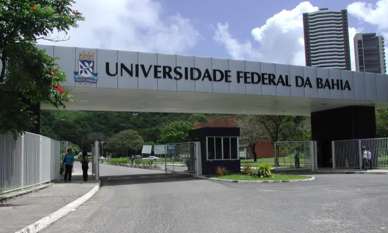 UFBA abre mais de 30 vagas para professores em Salvador e Camaçari
