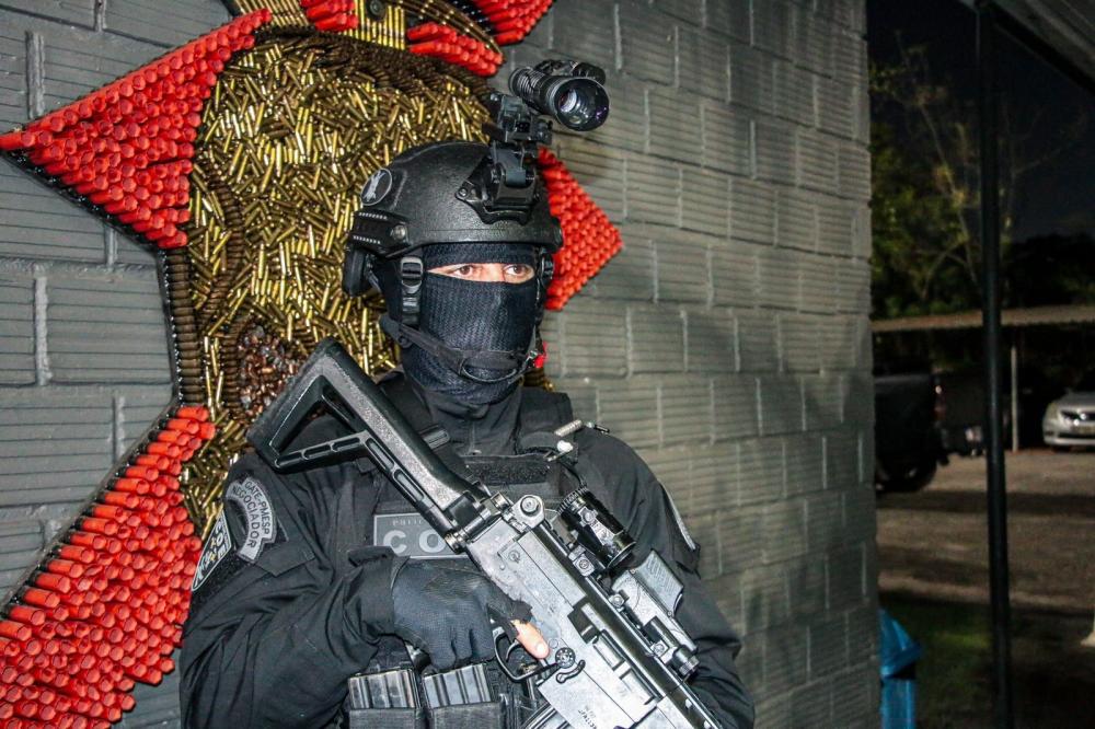 Suspeitos são mortos em troca de tiros com a PM em Simões Filho