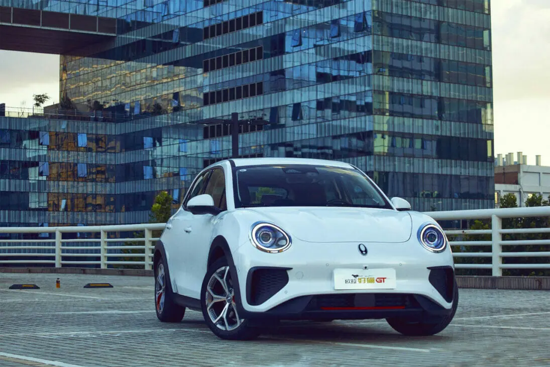 GWM anuncia elétrico Ora GT para concorrer com BYD Dolphin