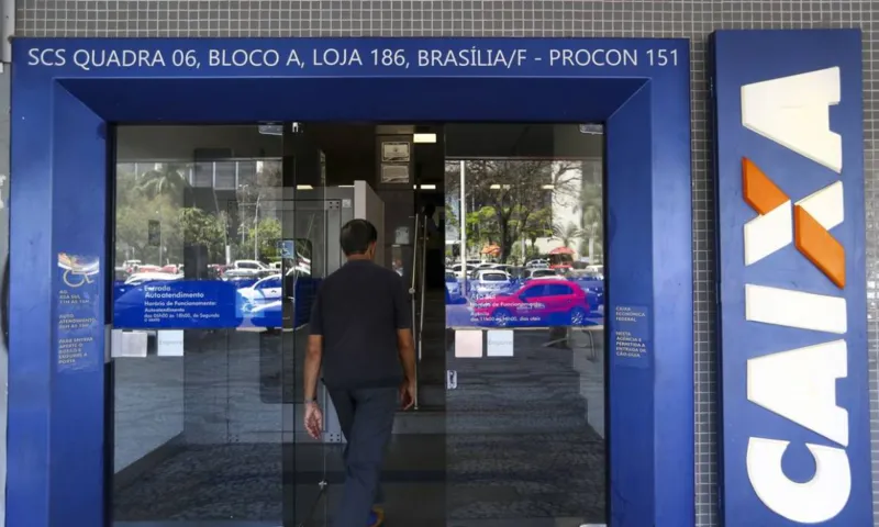 Agências da Caixa abrem 1h mais cedo na sexta (21)