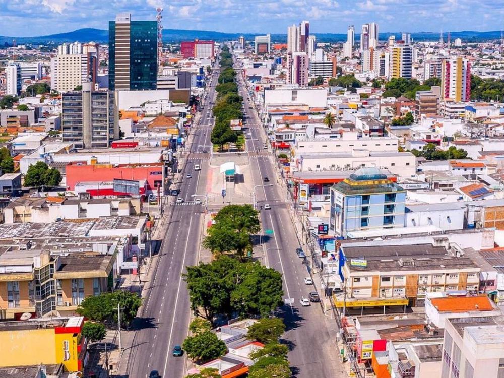 Feira de Santana entra em estado de emergência após aumento da dengue