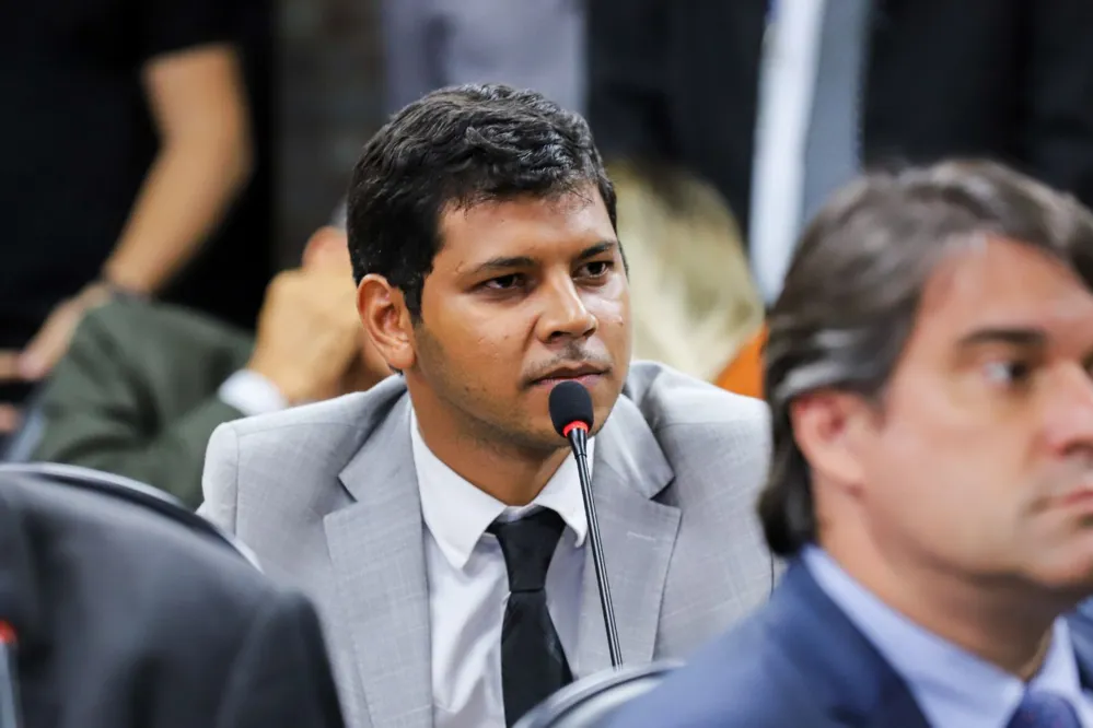 Deputado propõe PL para exigir exames toxicológicos em estudantes