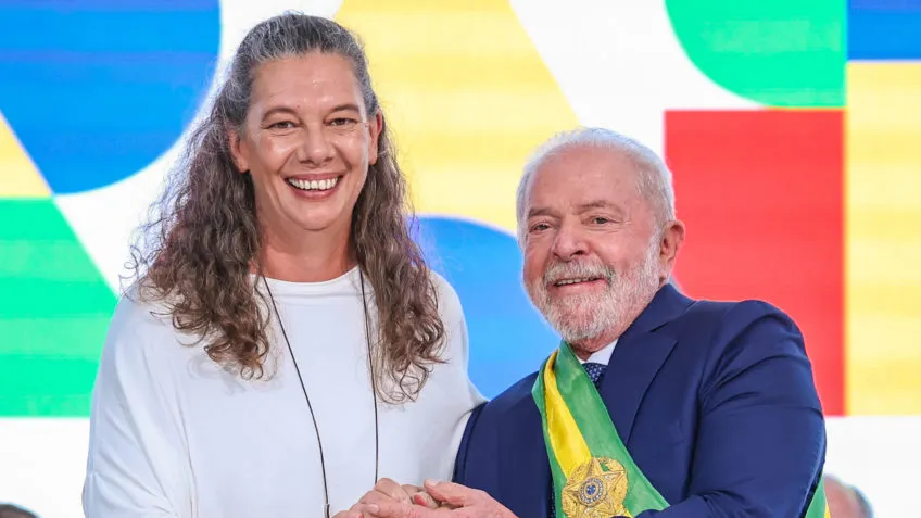 Lula avalia criar outro cargo para Ana Moser e dar Esporte ao Centrão
