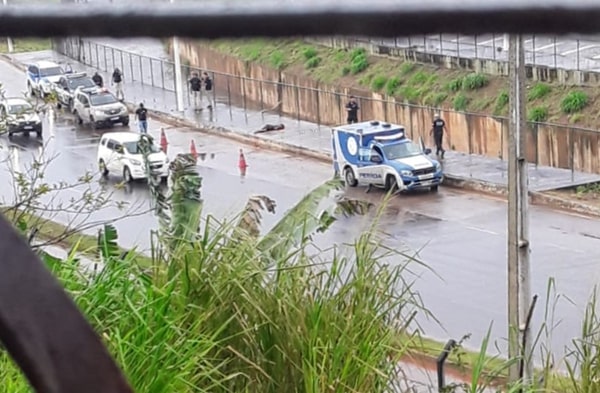 Corpo de homem é encontrado em avenida movimentada de Salvador