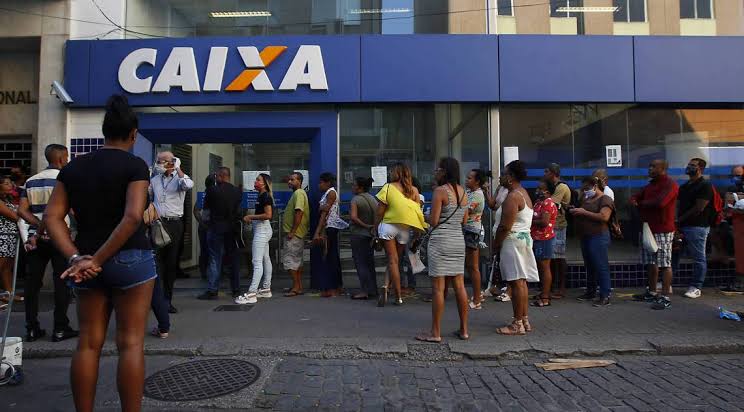 Caixa alcança R$ 1 bilhão em renegociação pelo Desenrola e 50 mil clientes beneficiados
