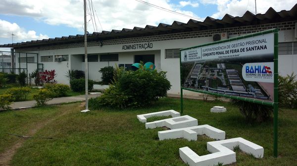 Detento morre espancado durante banho de sol no presídio de Feira de Santana