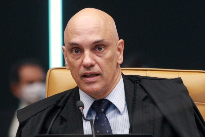 Moraes atende pedido do INSS e limita revisão da vida toda em novo julgamento no STF