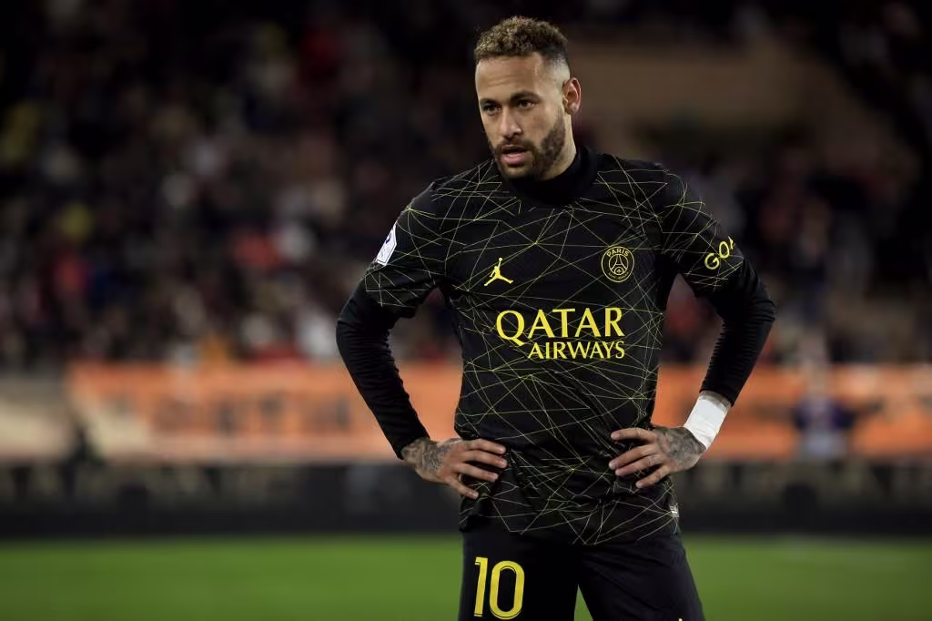 Neymar chega a acordo com time árabe por duas temporadas