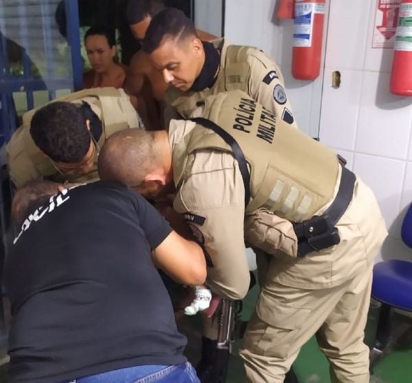 Policiais salvam bebê de 15 dias engasgado em Monte Gordo