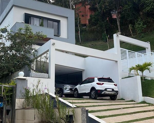 Operação cumpre mandados em endereços ligados ao jogo do bicho em Salvador