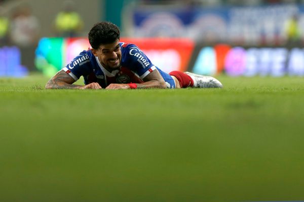 Cauly sofre lesão no joelho e desfalcará o Bahia no Brasileirão