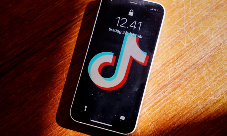 Quirguistão proíbe TikTok para proteger saúde das crianças