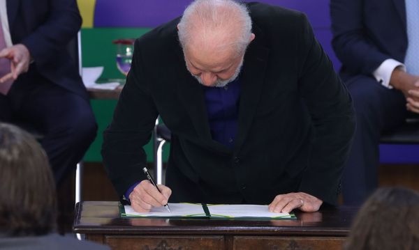 Lula sanciona novo arcabouço fiscal com dois vetos
