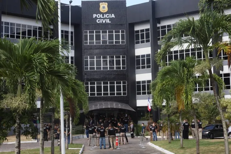 Corpos são encontrados nos bairros de Narandiba e Águas Claras