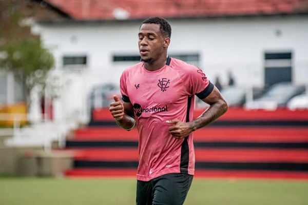 Vitória terá dois desfalques e um reforço contra o Avaí