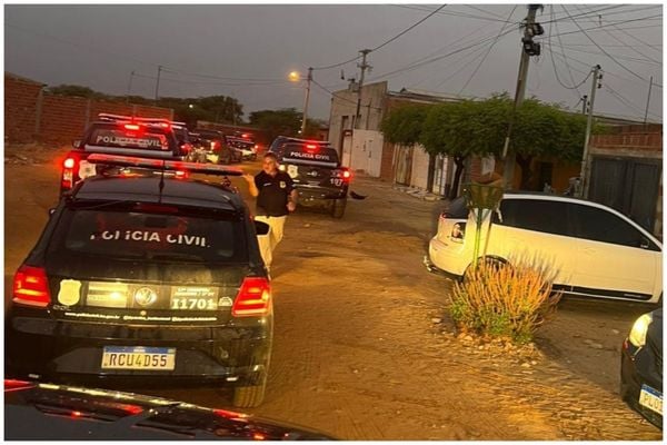 Operação policial cumpre mandados de prisão em três cidades da Bahia
