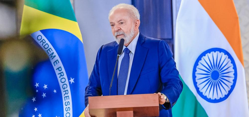 Lula diz que Bolsonaro está 