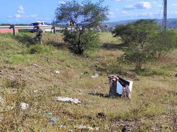 Corpo de homem é encontrado em armário abandonado na BR-116