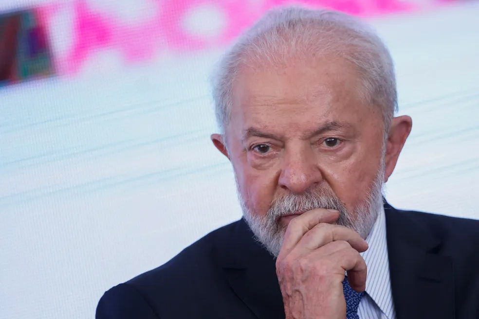 Pesquisa DataFolha aponta aumento da desaprovação do Governo Lula