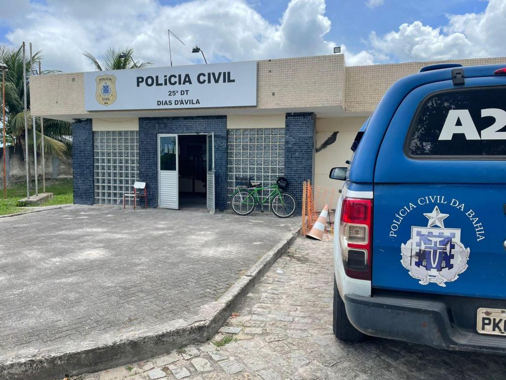 Jovem de 19 anos é morto a tiros em Dias d'Ávila; criminoso gravou execução 
