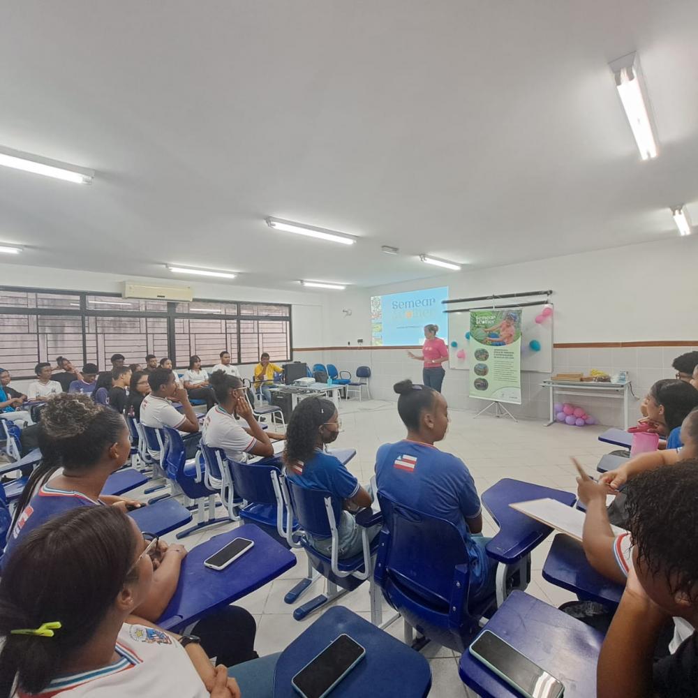 Projeto Semear e Colher promove curso para estudantes de Mata de São João 