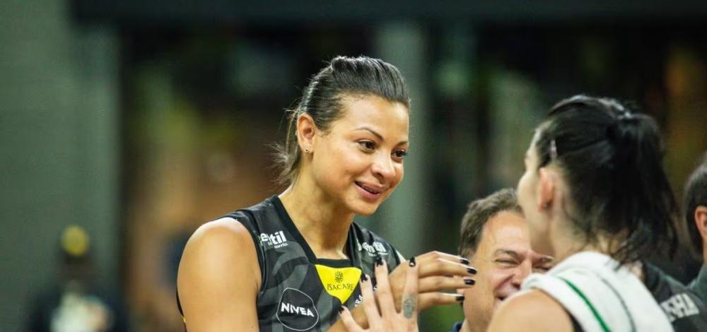 Aos 43 anos, morre Walewska Oliveira, ex-jogadora de vôlei e campeã olímpica