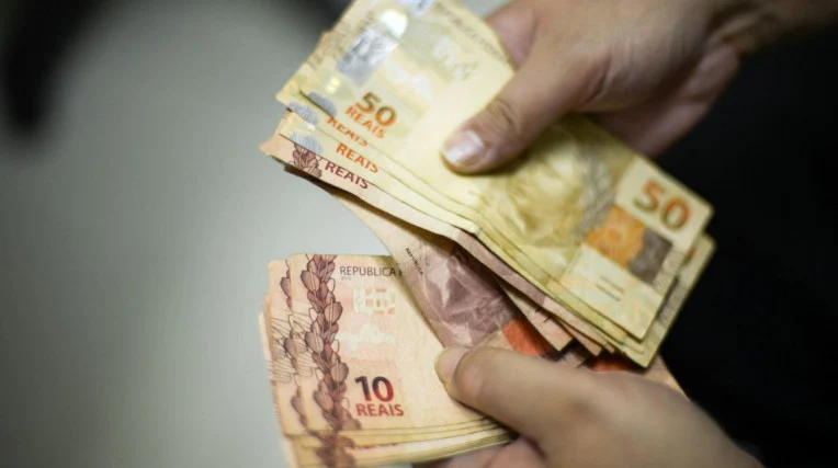 Segunda fase do Desenrola começa com leilões de descontos