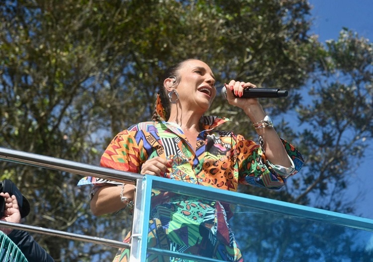 Ivete vai arrastar trio elétrico do Dique ao Campo Grande em outubro