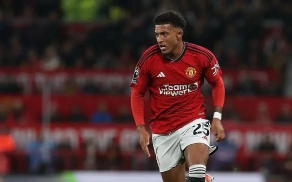 Sancho é banido de CT do Manchester United após briga com técnico