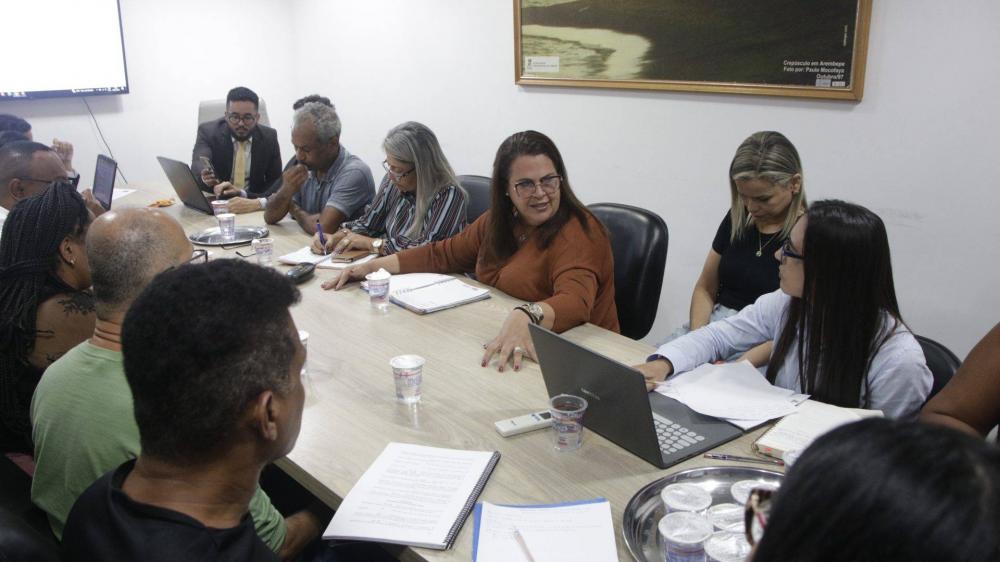 Câmara reúne-se com secretarias de Turismo e de Agricultura e Pesca para tratar de revisão da Lei Orgânica