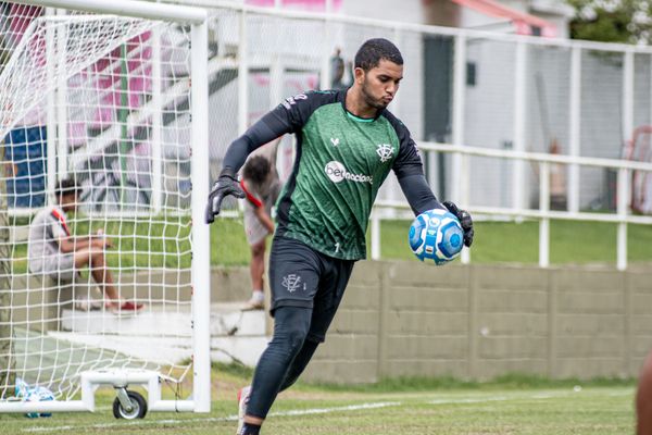 Vitória ainda não repetiu escalação no returno da Série B e terá novas mudanças contra o Tombense