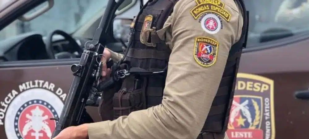 Rondesp apreende 10 kg de cocaína após troca de tiros com criminosos em Dias d'Ávila