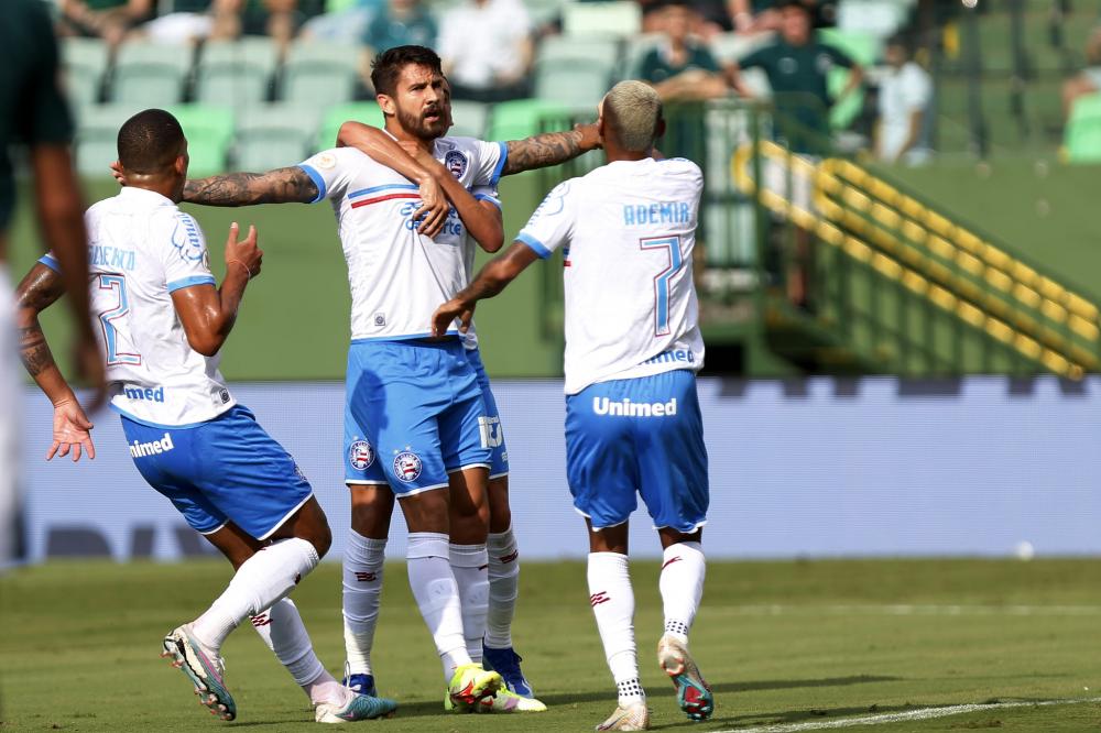 Bahia vence o Goiás em jogo 