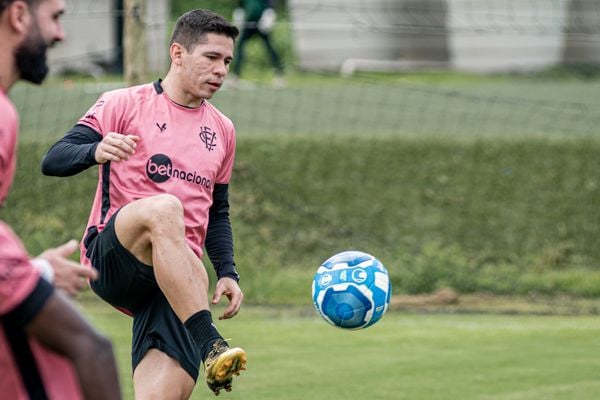 Vitória visita o Criciúma com o objetivo de vencer a quarta partida seguida na Série B