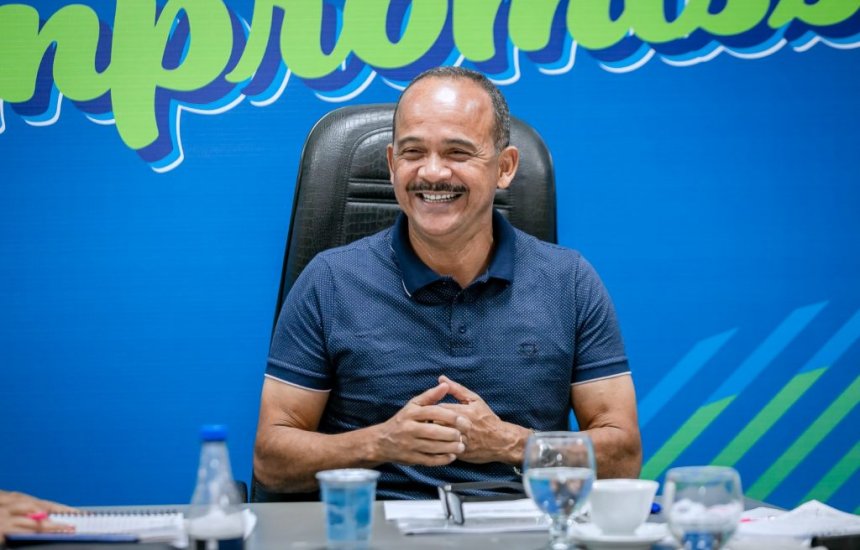 Elinaldo diz estar aberto a dialogar sobre impostos municipais com BYD