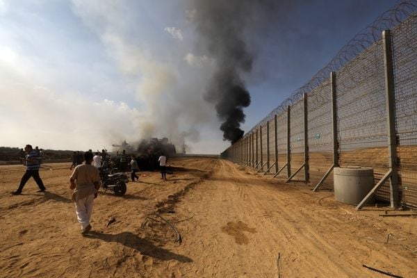 Israel afirma que 199 reféns foram capturados pelo Hamas