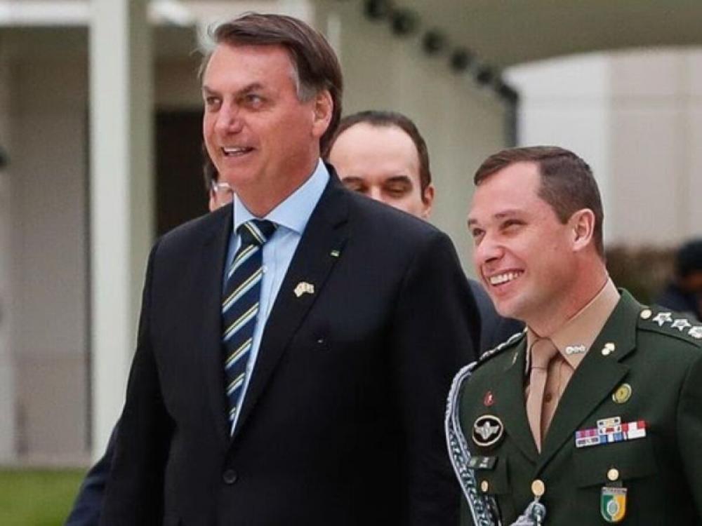Relatório da CPI dos atos golpistas propõe indiciamento Bolsonaro, Cid e mais 59