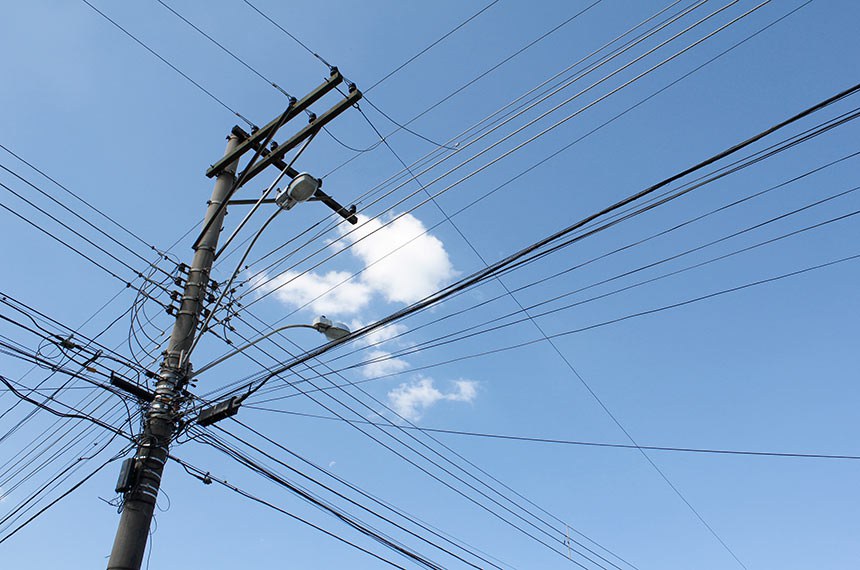Coelba realizará desligamento programado de energia nesta terça-feira (24) em Dias d'Ávila 