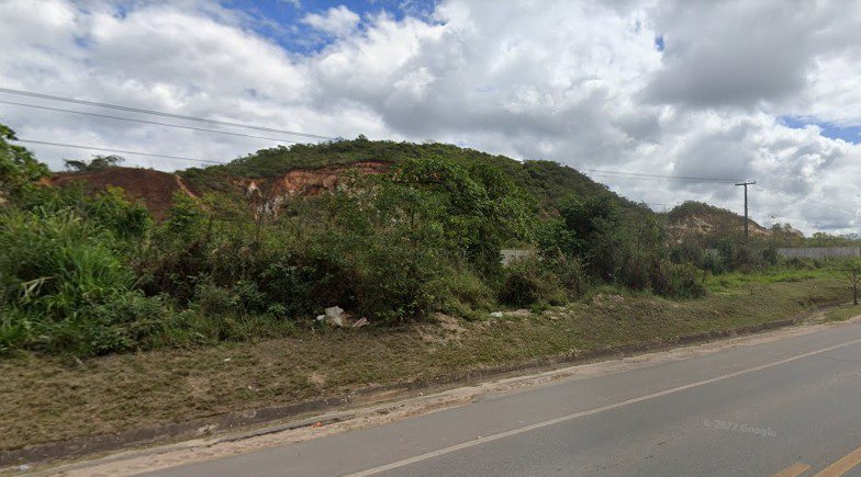 Corpo de mulher é encontrado carbonizado em Dias d'Ávila