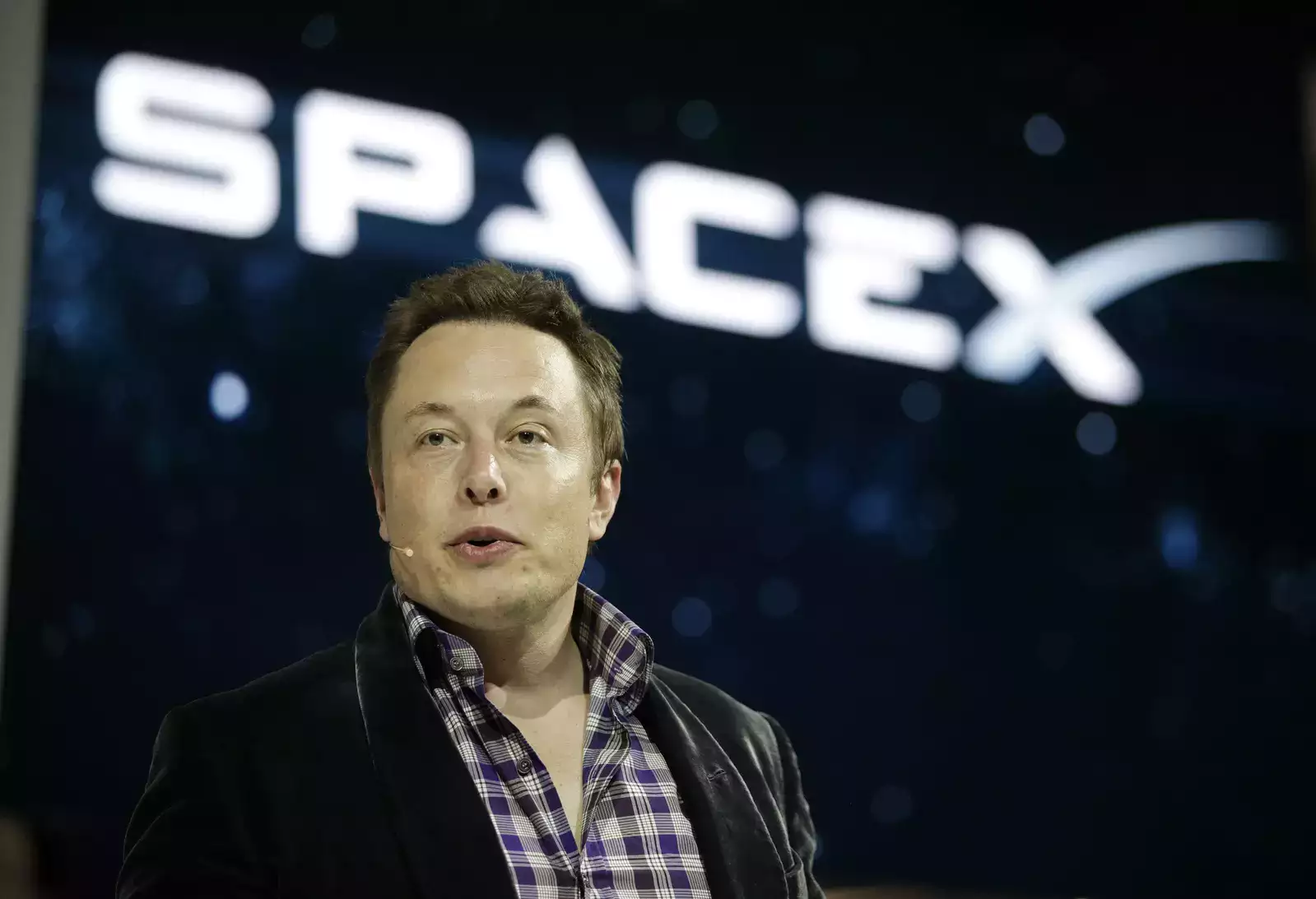 Elon Musk diz que vai fornecer internet em Gaza com a Starlink 