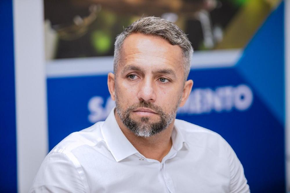 Flávio Matos convoca audiência com a Embasa, e diz que empresa precisa respeitar população de Camaçari 