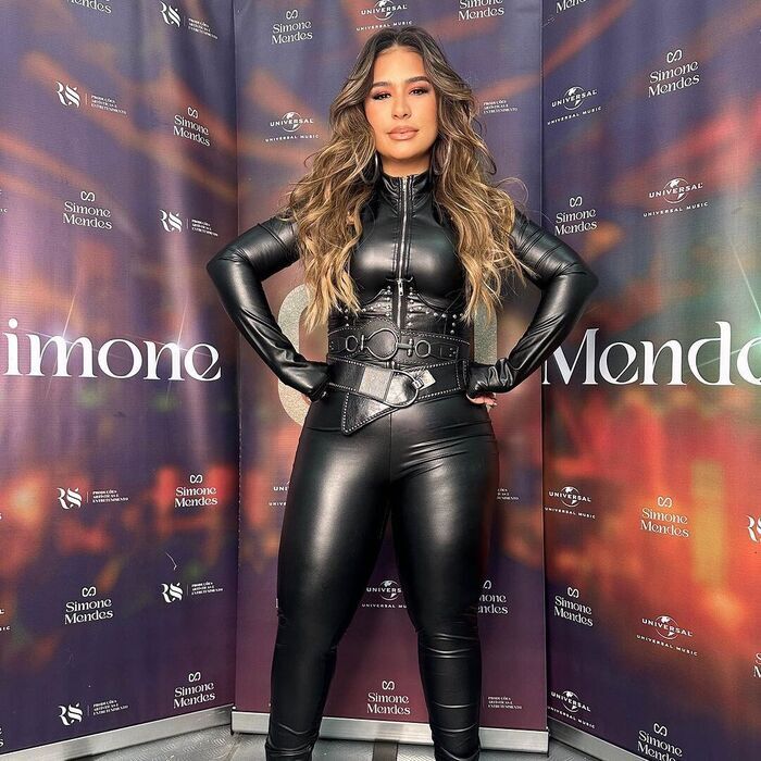 Simone Mendes vai lançar novo DVD intitulado 'Cantando sua História'