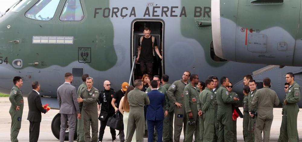 Governo prepara operação de logística para repatriar brasileiros que estão na Faixa de Gaza