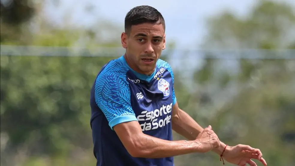Suspenso, Camilo Cándido desfalca o Bahia contra o Athletico