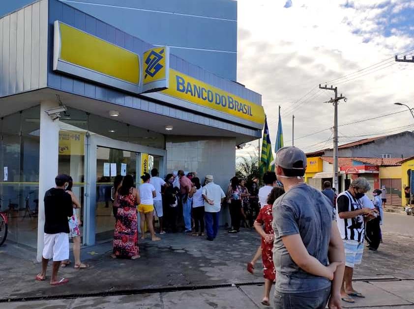 Bancos fecham nesta quarta-feira e reabrem na quinta