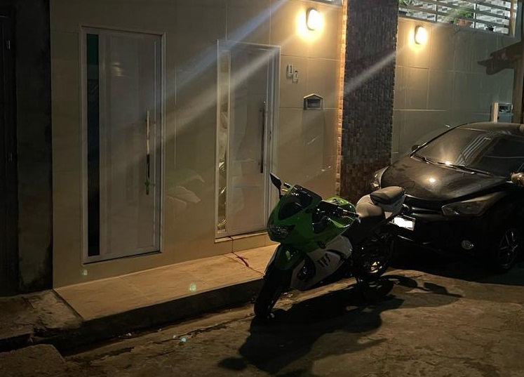 Jovem é executado a tiros dentro de casa em Camaçari