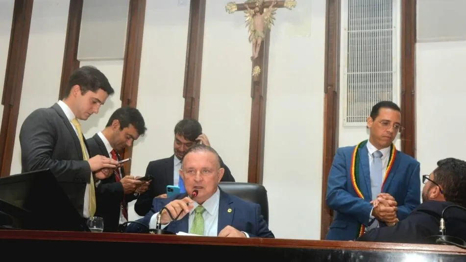 Alba aprova PL que promove ajustes na estrutura organizacional da PM