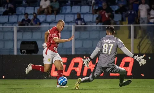 Vitória acerta com novo atacante para a temporada de 2024; saiba quem 